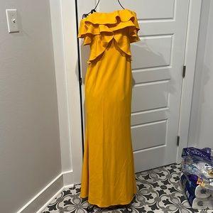 BNWT Sweetheart Dress with Ruffles